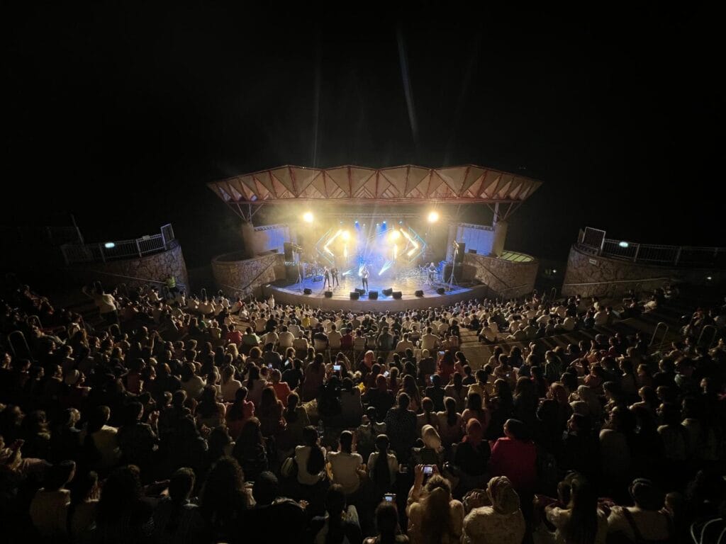 אירוע מוזיקאלי בנתניה. צילום: m.a.p