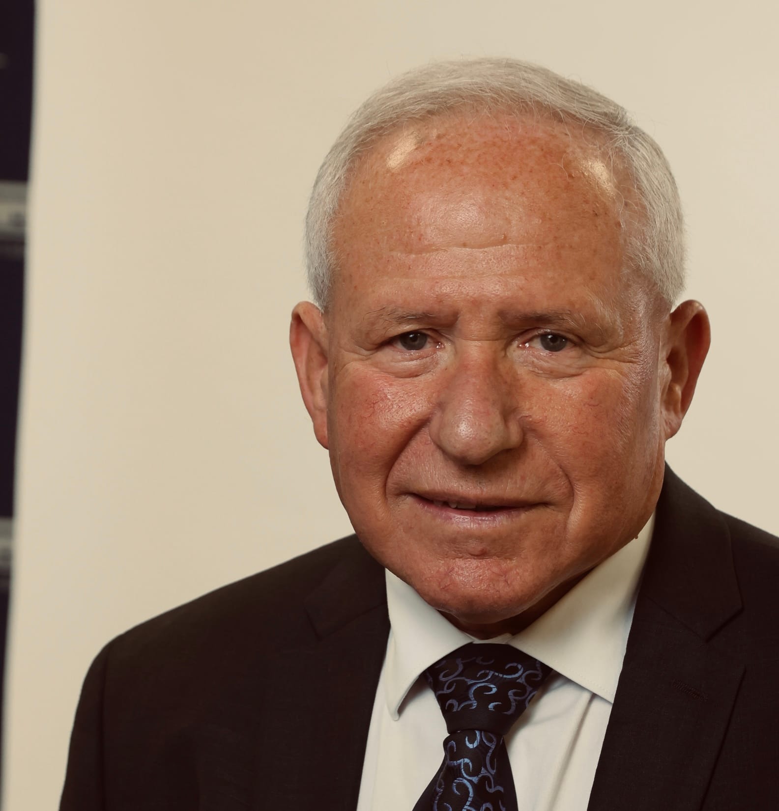 משבר החלב: דיכטר ביקש להפעיל את המחלבות גם בשבת ובחג, הרבנים מתנגדים 2 משבר חלב חמור. השר אבי דיכטר. צילום: ארכיון הכנסת