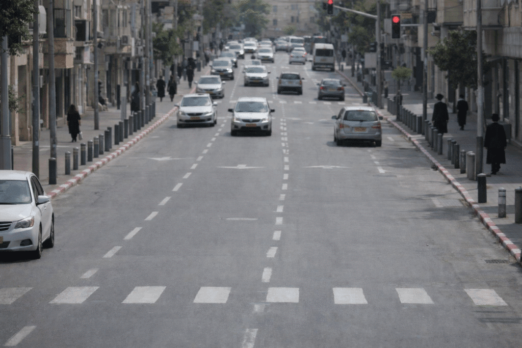 דרייברים ברחוב החרדי. צילום: אילוסטרציה